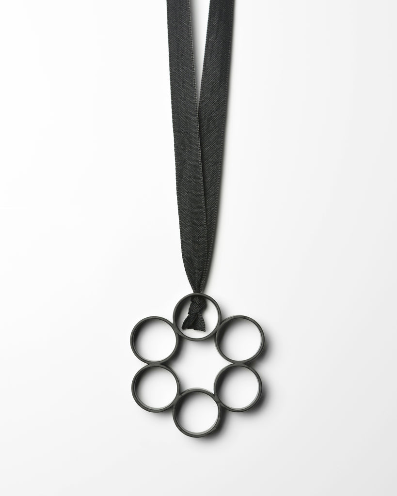 'CYCLE 25' pendant – Funaki