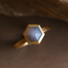 Hexagon ring with agate