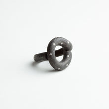 'Pur & Dur' ring