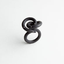 'Pur & Dur' ring