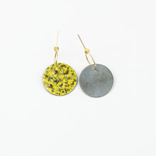 Enamel earrings (yellow)