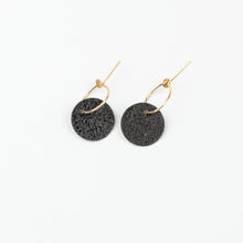 Enamel earrings (black)