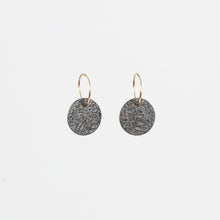 Enamel earrings (black)