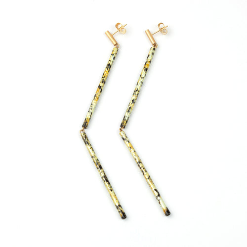 Tube stud earrings (yellow)