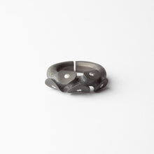 'Pur & Dur' ring